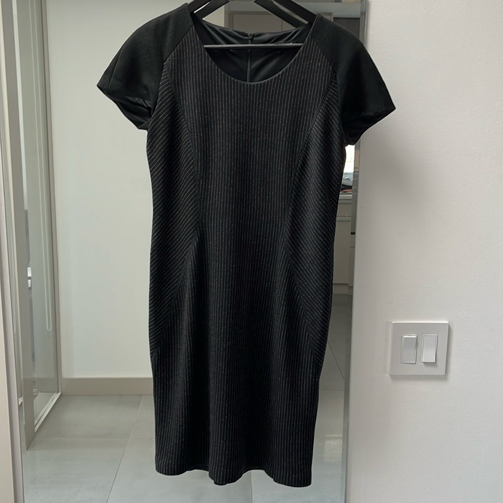 Luisa Cerano body-con dress size 40, US10